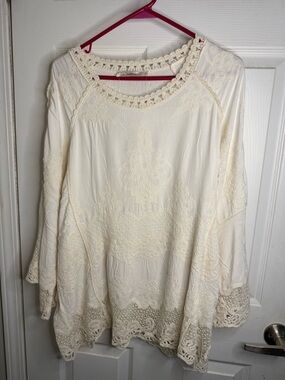 Solitaire Cream Crochet-Trim Tunic Top